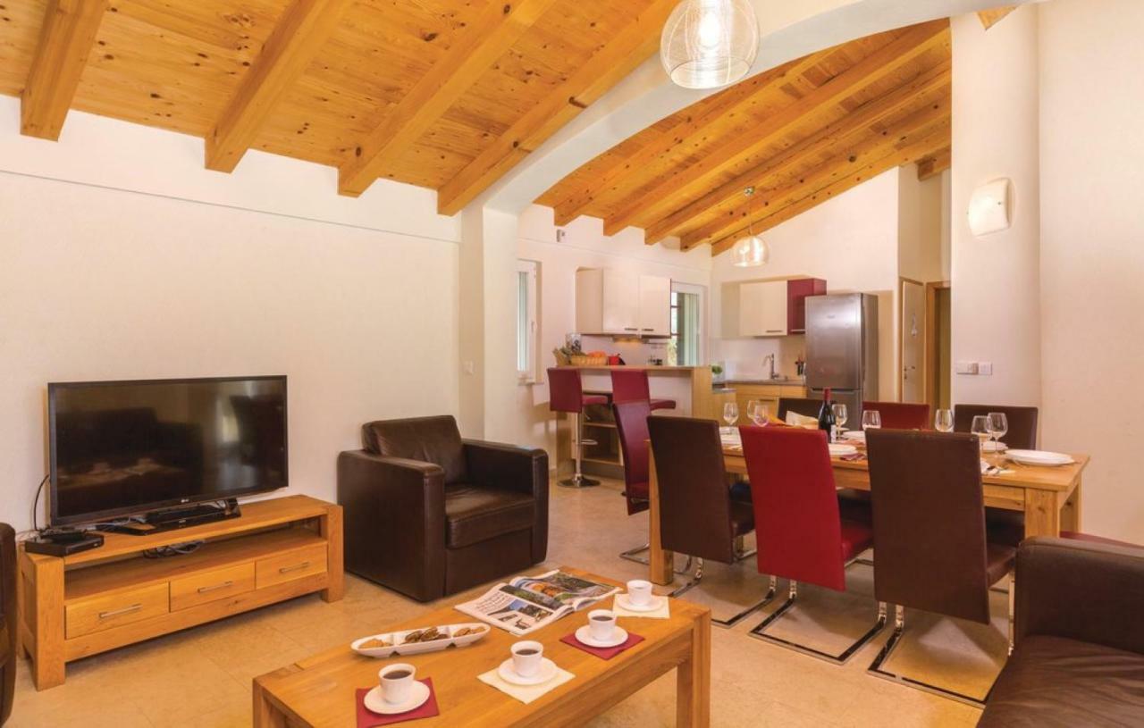 Villas Vea Histria Režanci Екстериор снимка