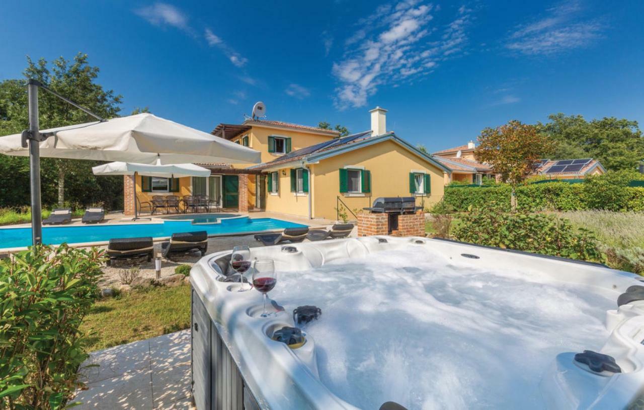 Villas Vea Histria Režanci Екстериор снимка