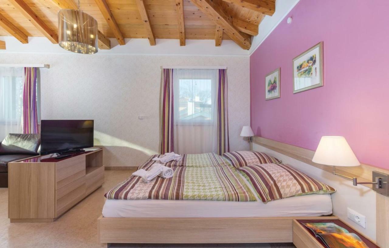 Villas Vea Histria Režanci Екстериор снимка