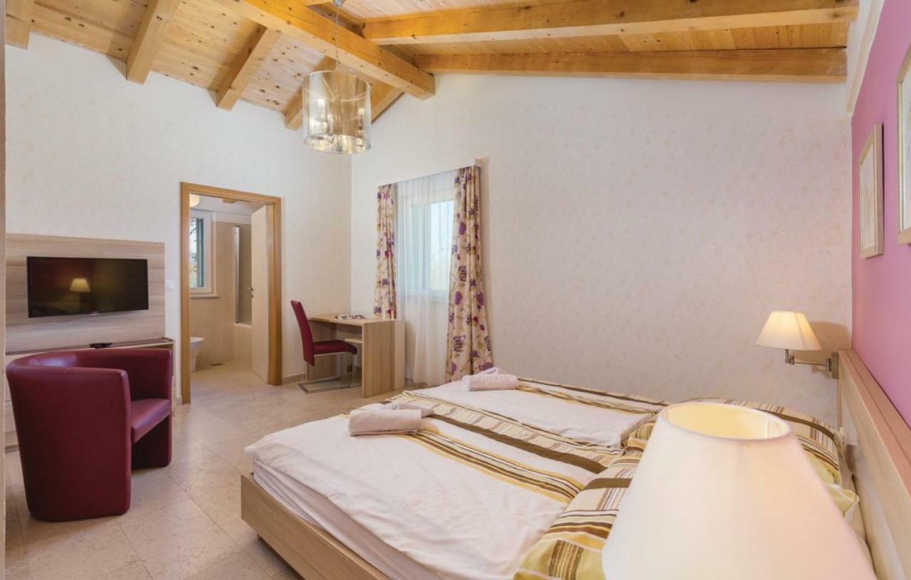 Villas Vea Histria Režanci Екстериор снимка